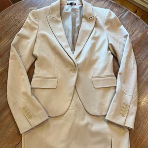 Express suit jacket with pencil skirt